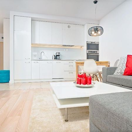Apartamenty Design Centrum-Garbary Street Познань Екстер'єр фото