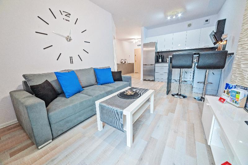 Apartamenty Design Centrum-Garbary Street Познань Екстер'єр фото