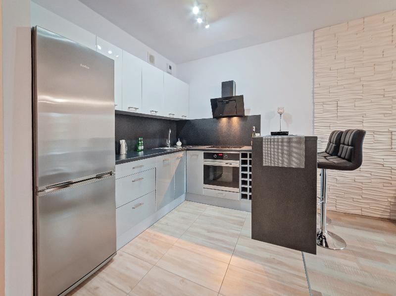 Apartamenty Design Centrum-Garbary Street Познань Екстер'єр фото