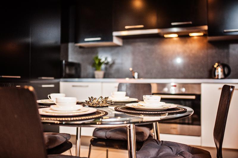 Apartamenty Design Centrum-Garbary Street Познань Екстер'єр фото