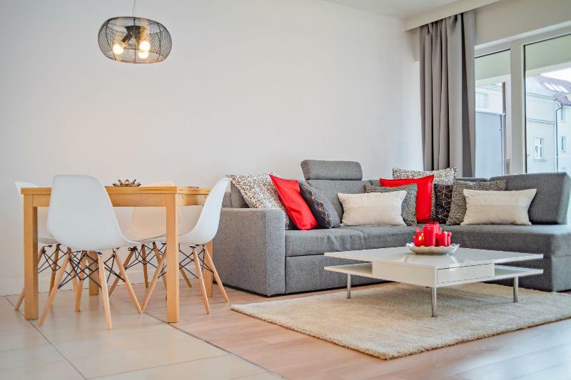 Apartamenty Design Centrum-Garbary Street Познань Екстер'єр фото